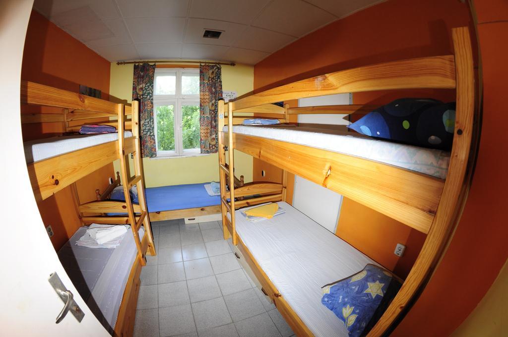 Yo Ho Hostel Varna ภายนอก รูปภาพ